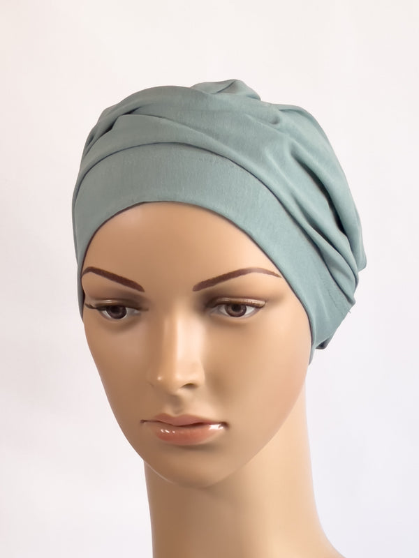 Turban has no lining, making it ideal for sensitive scalps during the summer