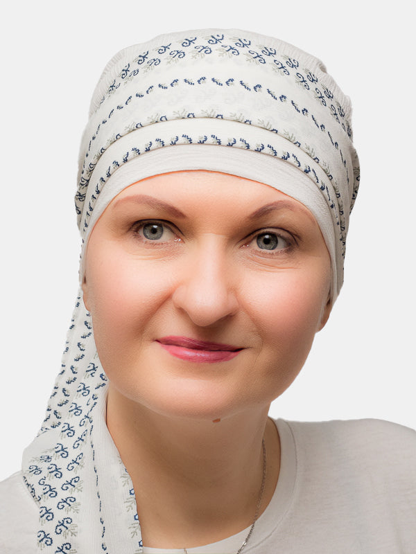 Delicate cotton scarf in stylish colors, suitable for cancer patients, hair loss, and daily wear